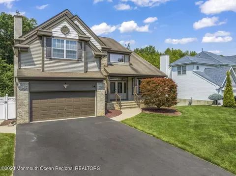 14 Reddington Dr, Matawan, NJ 07747 photo 8