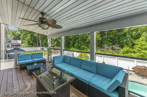 14 Reddington Dr, Matawan, NJ 07747 photo 39