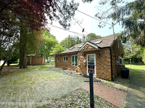 3 Beechwood Ave, West Long Branch, NJ 07764