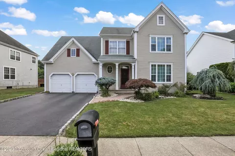 6 Bernadette Rd, Morganville, NJ 07751