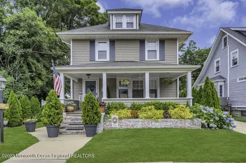 411 Trenton Ave, Point Pleasant Beach, NJ 08742