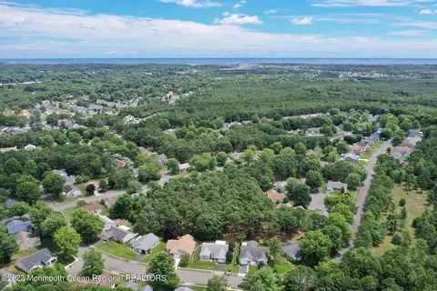 68 Sheffield Dr, Forked River, NJ 08731 photo 36