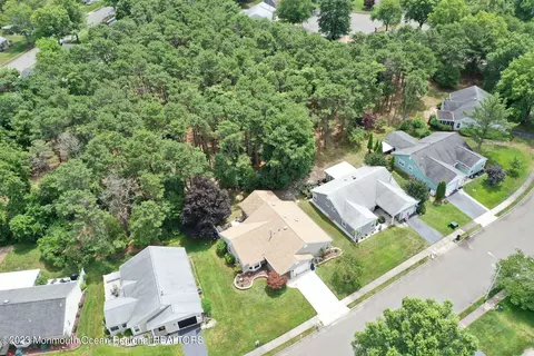 68 Sheffield Dr, Forked River, NJ 08731 photo 27