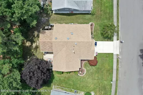 68 Sheffield Dr, Forked River, NJ 08731 photo 32