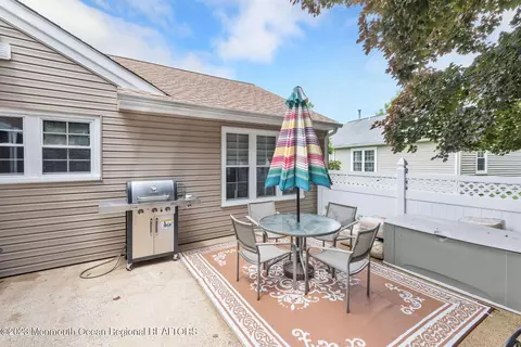 68 Sheffield Dr, Forked River, NJ 08731 photo 6