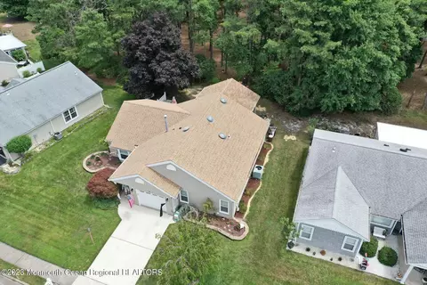68 Sheffield Dr, Forked River, NJ 08731 photo 28