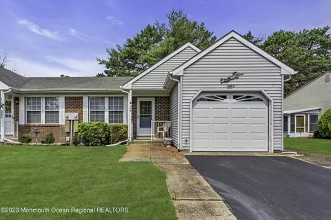 36 Mill Rd #B, Whiting, NJ 08759