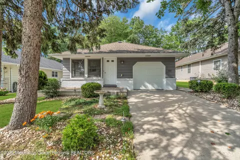 1761 Mount Idenburg Ln, Toms River, NJ 08753