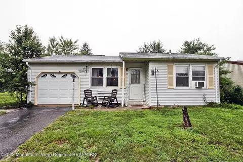 36 Churchill Rd #71, Whiting, NJ 08759