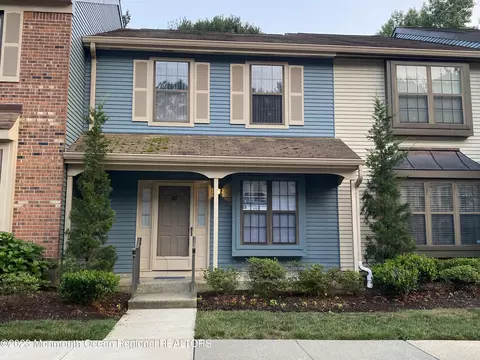 181 Edinburgh Ct, Aberdeen, NJ 07747