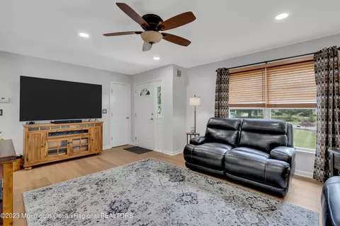 821 Wright Debow Rd, Jackson, NJ 08527 photo 7