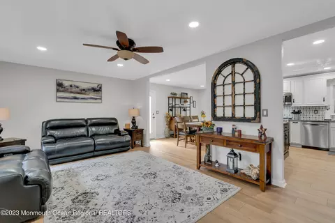 821 Wright Debow Rd, Jackson, NJ 08527 photo 8