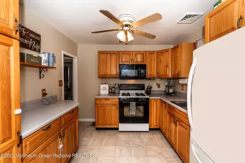 1520 Whitcomb Rd, Forked River, NJ 08731 photo 9
