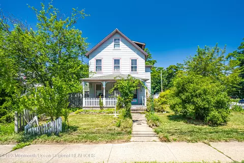 913 Arnold Ave, Point Pleasant, NJ 08742