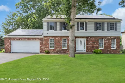 505 Transom Ct, Toms River, NJ 08753