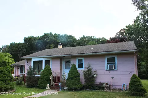 109 Jericho Rd, Tuckerton, NJ 08087