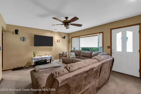 891 Stapleton Ave, Brick, NJ 08723 photo 8