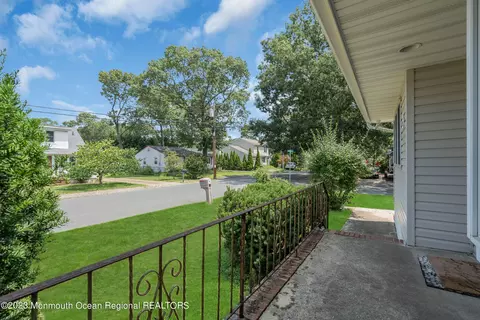 891 Stapleton Ave, Brick, NJ 08723 photo 6