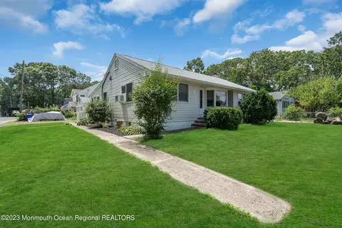 891 Stapleton Ave, Brick, NJ 08723 photo 54