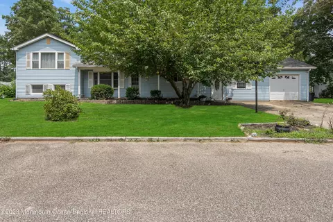 108 Nautilus Blvd, Forked River, NJ 08731