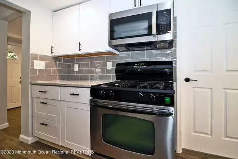 7 Oak St, Waretown, NJ 08758 photo 11