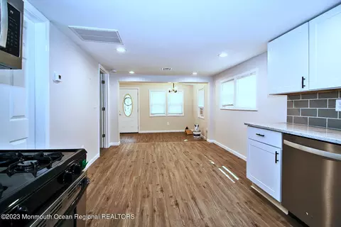 7 Oak St, Waretown, NJ 08758 photo 13