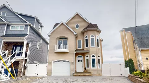 200 Cartagena Dr, Brick, NJ 08723