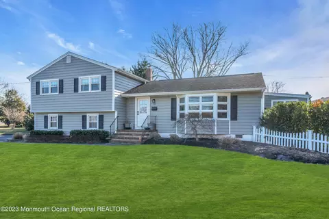 59 Pinewood Ave, West Long Branch, NJ 07764