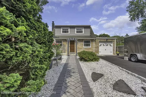 454 End Ave, Brick, NJ 08723