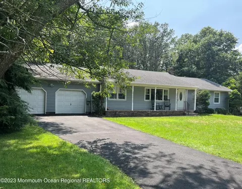 406 Grant Ave, Eatontown, NJ 07724