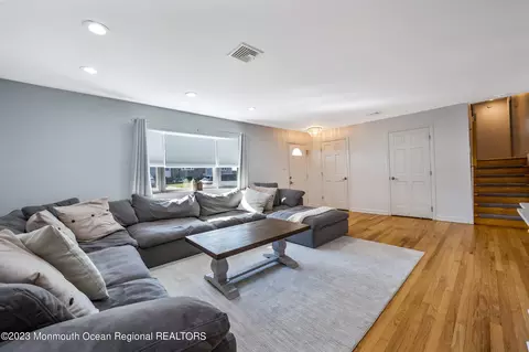 347 Forrest Ave, Matawan, NJ 07747