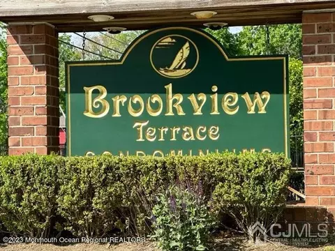 289 Main St #5B, Spotswood, NJ 08884