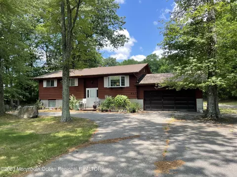 417 Georgia Rd, Freehold, NJ 07728