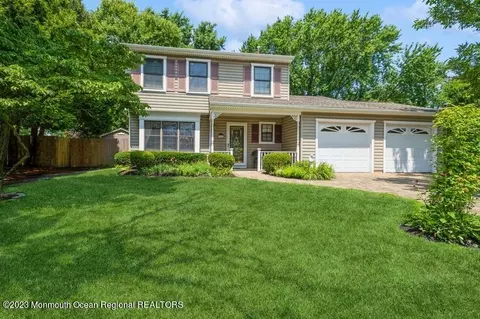 10 Blossom Patch Way, Howell, NJ 07731