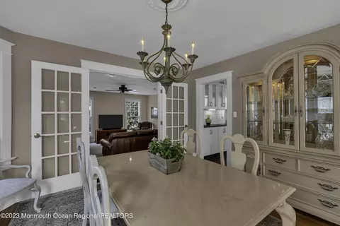 43 E River Rd, Rumson, NJ 07760 photo 11