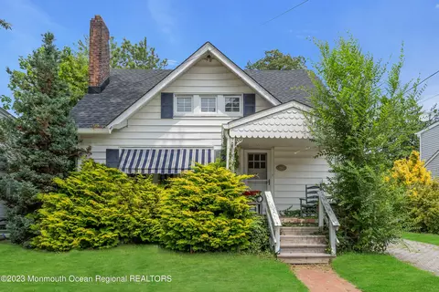 805 Atlantic Ave, Point Pleasant Beach, NJ 08742