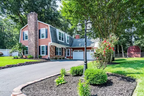 803 France Ct, Toms River, NJ 08753