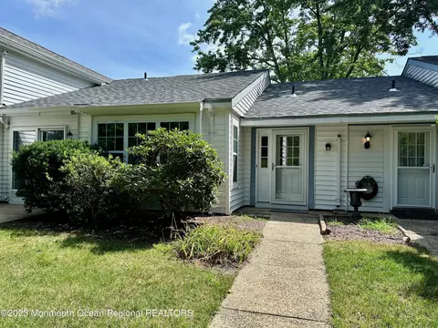 460 Andover Ct # b, Manchester, NJ 08759