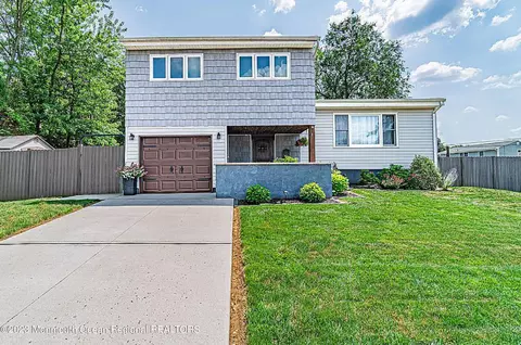 1 Edward Ave, Old Bridge, NJ 08857
