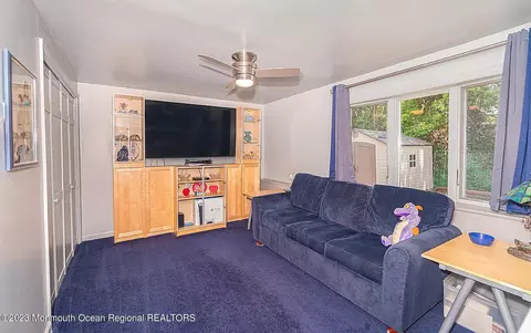 1 Edward Ave, Old Bridge, NJ 08857 photo 27