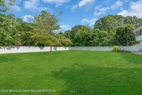 7 Devon Rd, Middletown, NJ 07748 photo 17