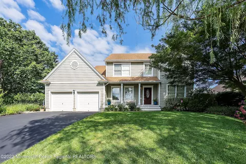 3 Sequoia Ct, Brielle, NJ 08730