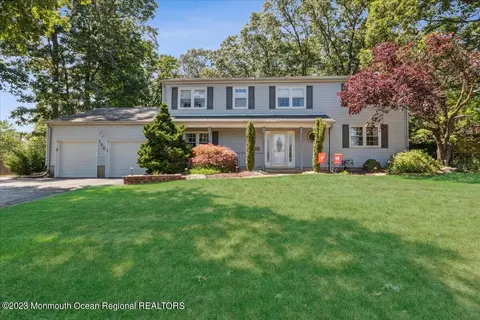 136 Lancaster Rd, Freehold, NJ 07728