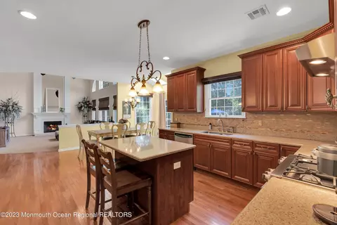 11 Summers Dr, Jackson, NJ 08527 photo 11