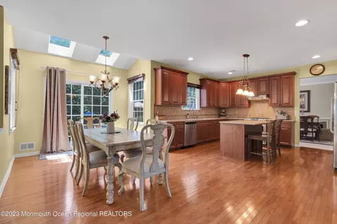 11 Summers Dr, Jackson, NJ 08527 photo 8