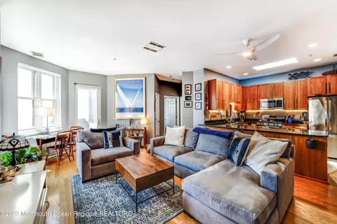 1200 Grand St #613, Hoboken, NJ 07030