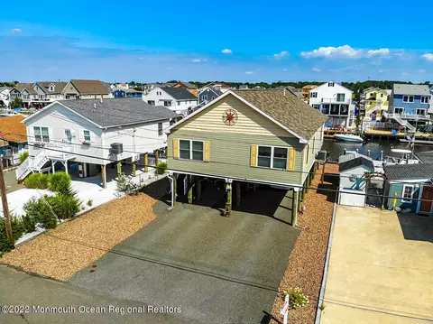 169 N Ensign Dr, Little Egg Harbor, NJ 08087