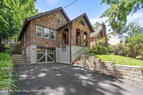 117 Spring St, Metuchen, NJ 08840