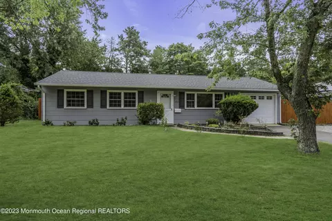 434 Brookforest Dr, Toms River, NJ 08757