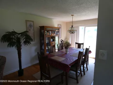 90 Florence Ave, Ewing, NJ 08618 photo 9